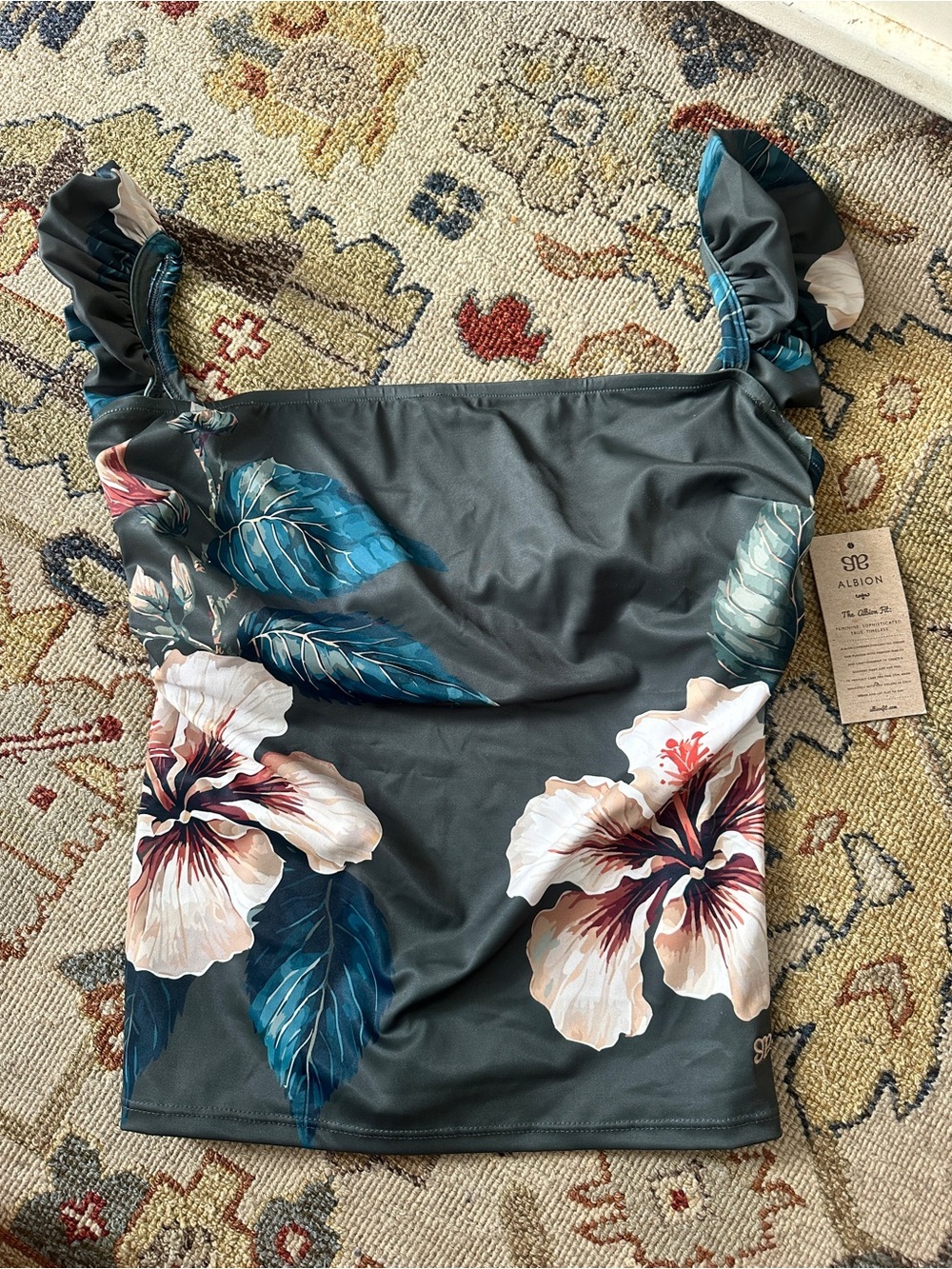 NWT Albion Fit Bella Tankini Top sz M